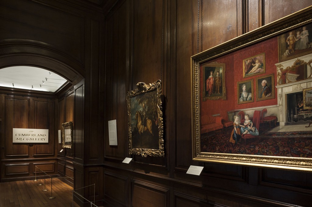 Hampton Court - Cumberland Art Gallery - Lobby1